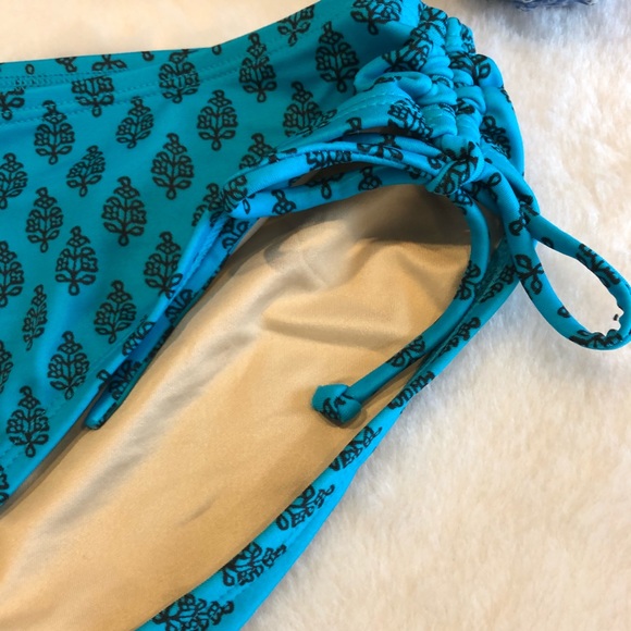 Victoria Secret blue bikini large - Picture 4 of 7